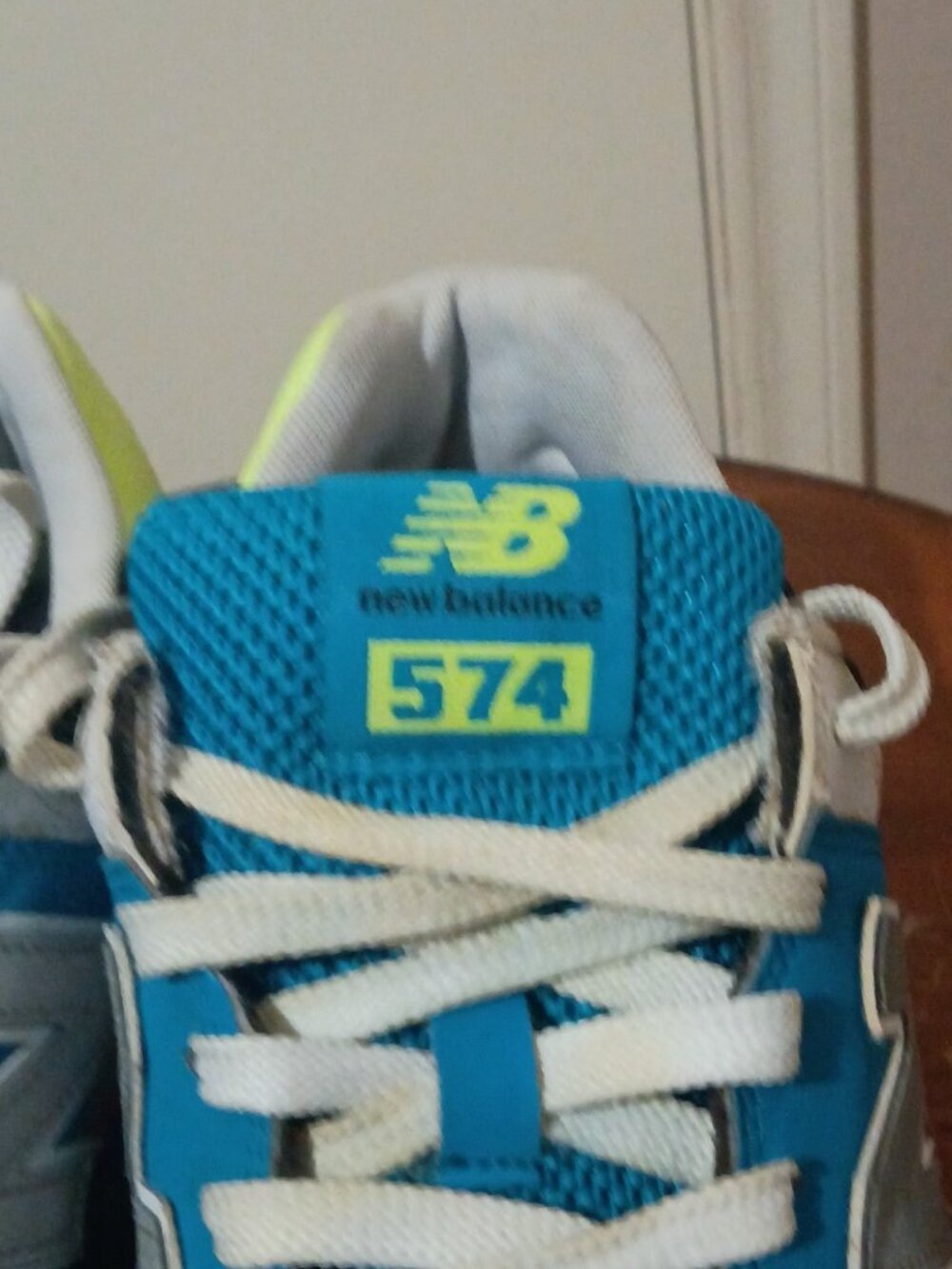 New Balance 574 women's US size 10 (blue, black, yellow, orange) - Picture 7 of 15